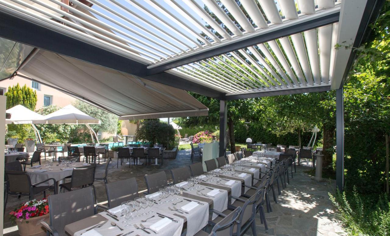 Pomo Hotel & Restaurant Échirolles Buitenkant foto